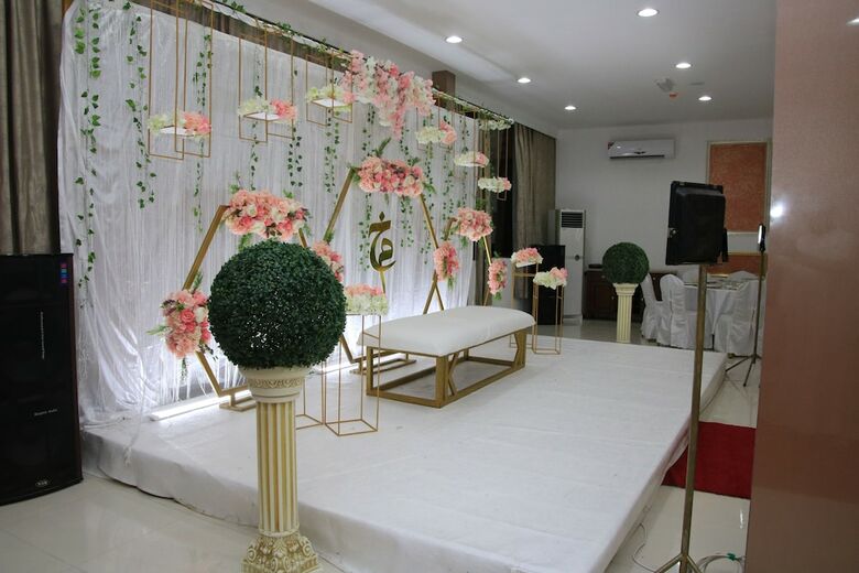 Al Shallalat International Hotel