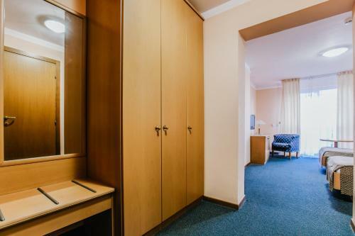 Zeleny Guy Health Resort