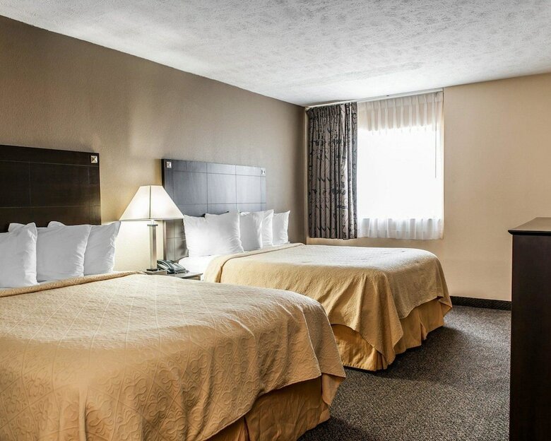 Hotel Quality Inn & Suites