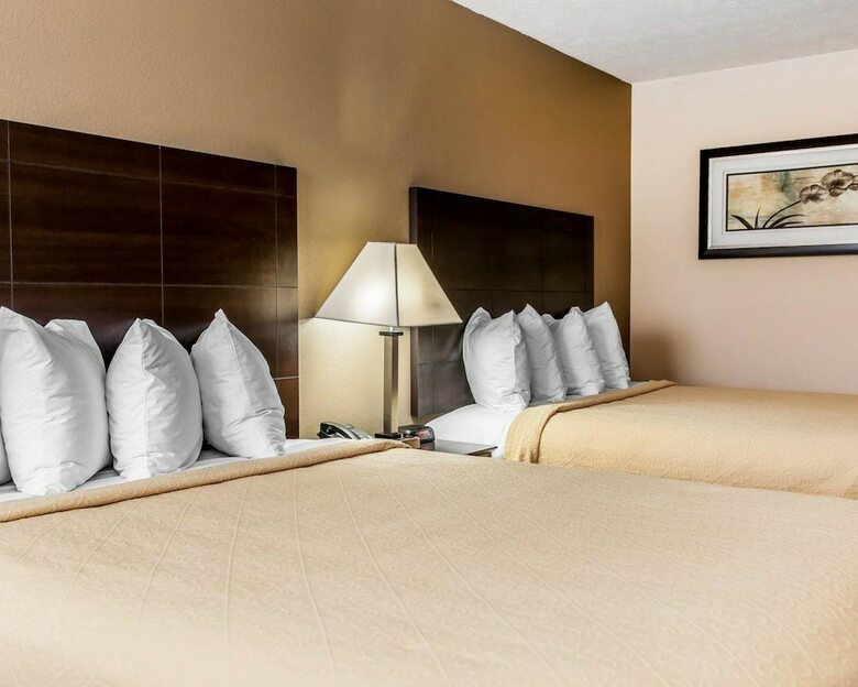 Hotel Quality Inn & Suites