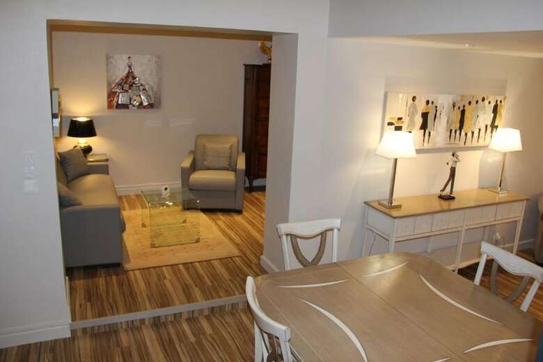 Hotel Chambres D?hotes Dans Maison Complete : La Source