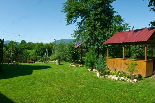 Hostal Guest House "u Reki"