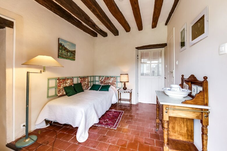 Les Logis Du Plat D'etain By G�tes de France
