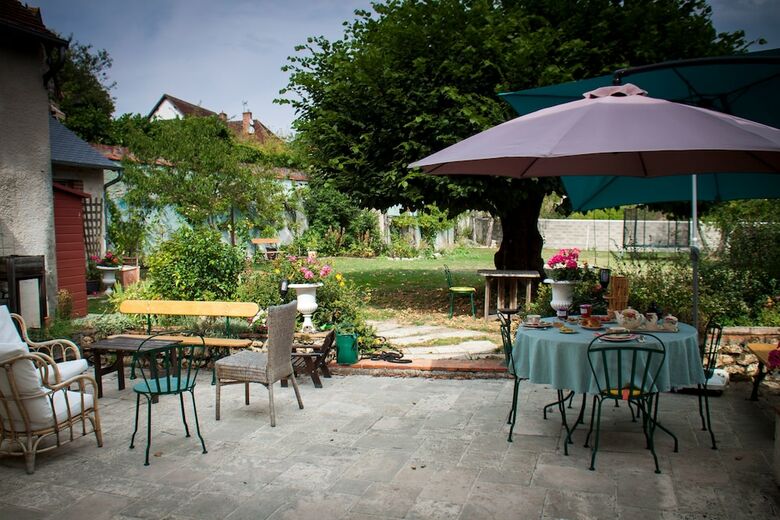 Les Logis Du Plat D'etain By G�tes de France