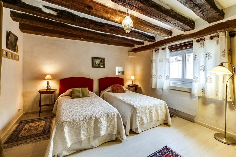 Les Logis Du Plat D'etain By G�tes de France