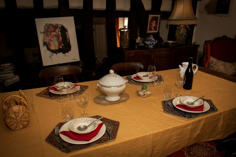 Les Logis Du Plat D'etain By G�tes de France