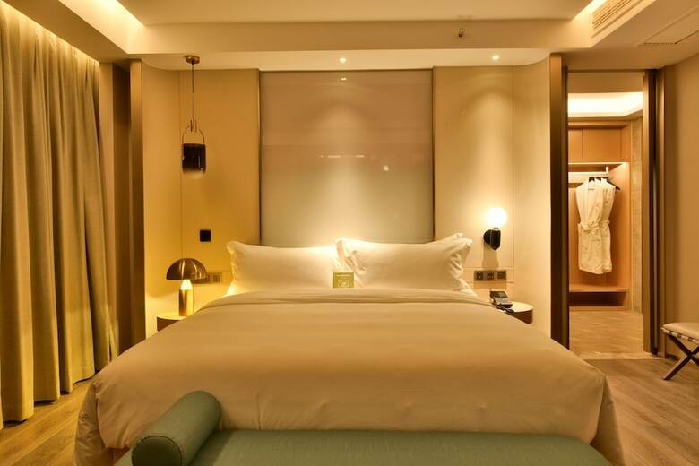 Hotel Mercure Yibin Port