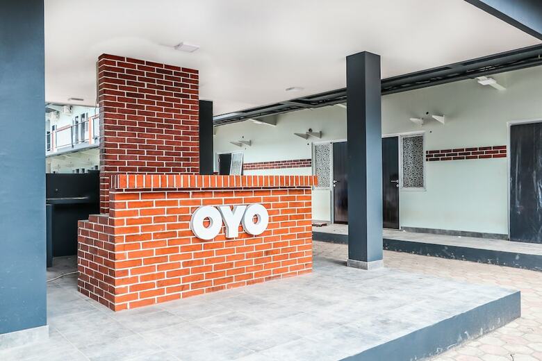 Hotel Oyo 488 Tekno Residence