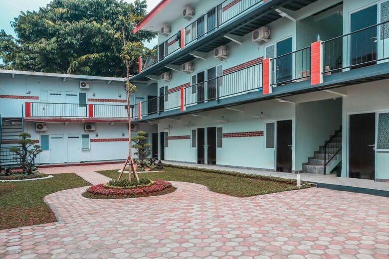 Hotel Oyo 488 Tekno Residence