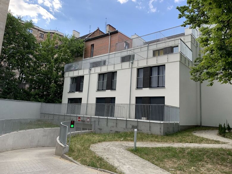Apartamentsun White