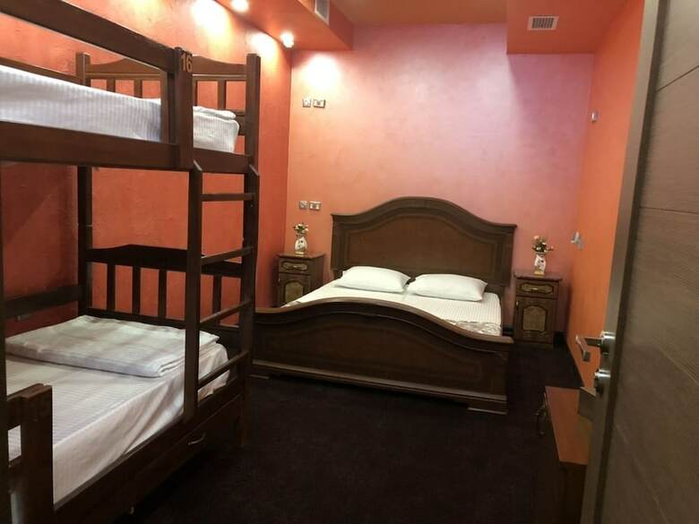 Hostal Hostel N1