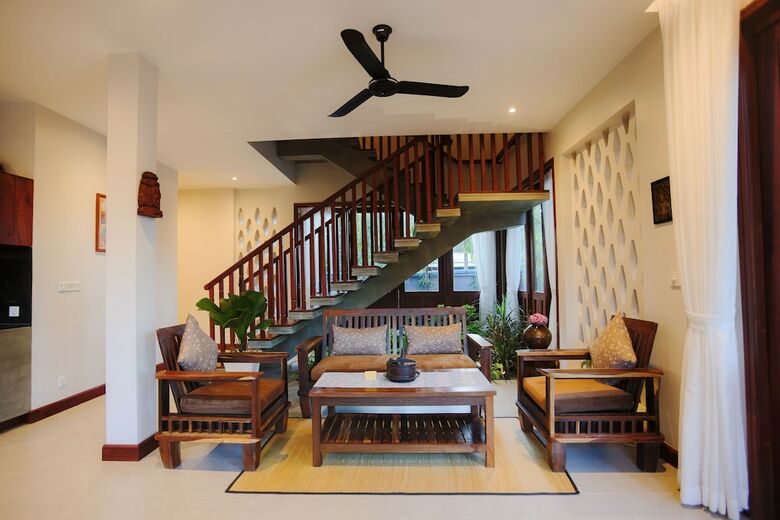 Golden Vishnu Villa