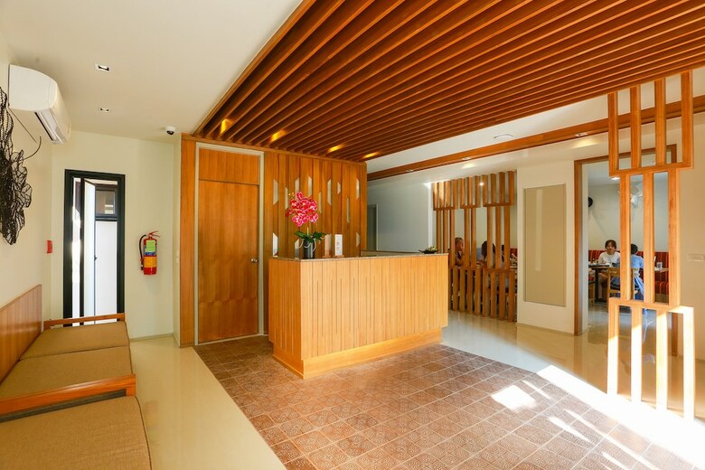 Lanna Thaphae Hotel