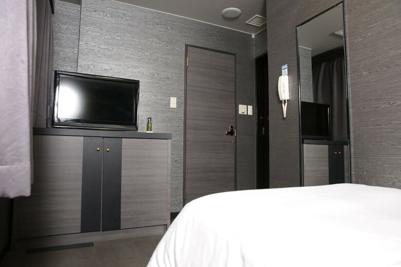 Hotel Asche