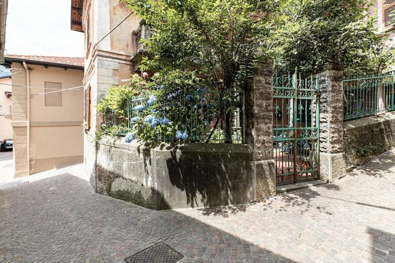Hostal Ostello Di Germagno