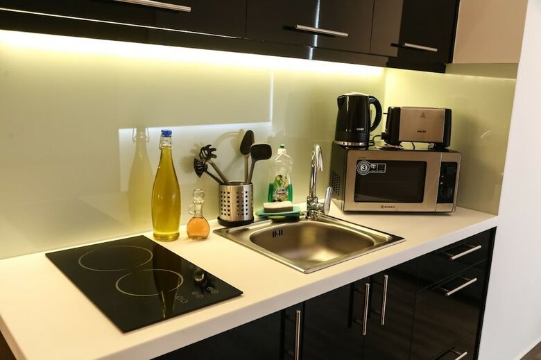 Apartamentos Triple A - Evripidou 36
