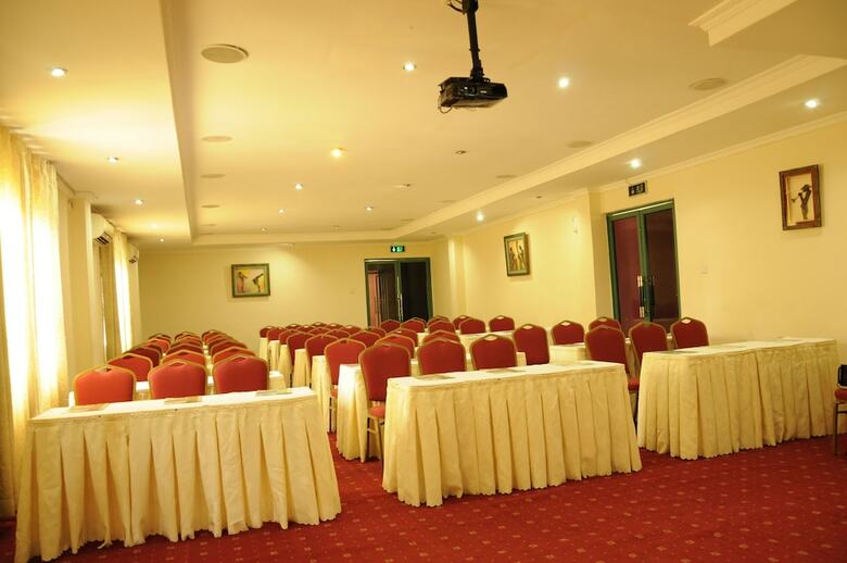 Crystal Palm Hotel