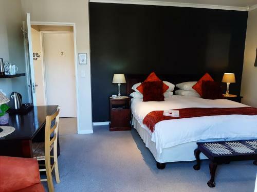 Hostal Eversview Guesthouse