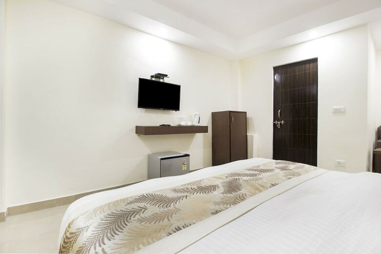 Kelvish Hotel