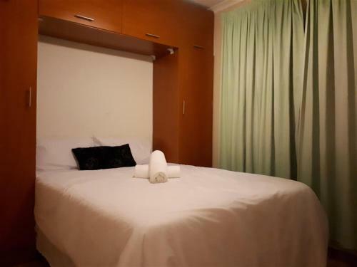 Booked Easy - Near Airport