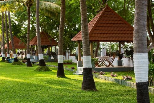 Hotel Ideal Riverview Resort