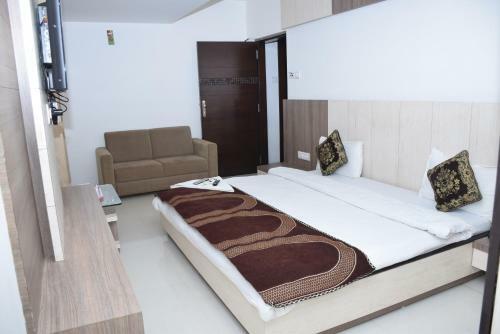 Hotel Grand Paradise