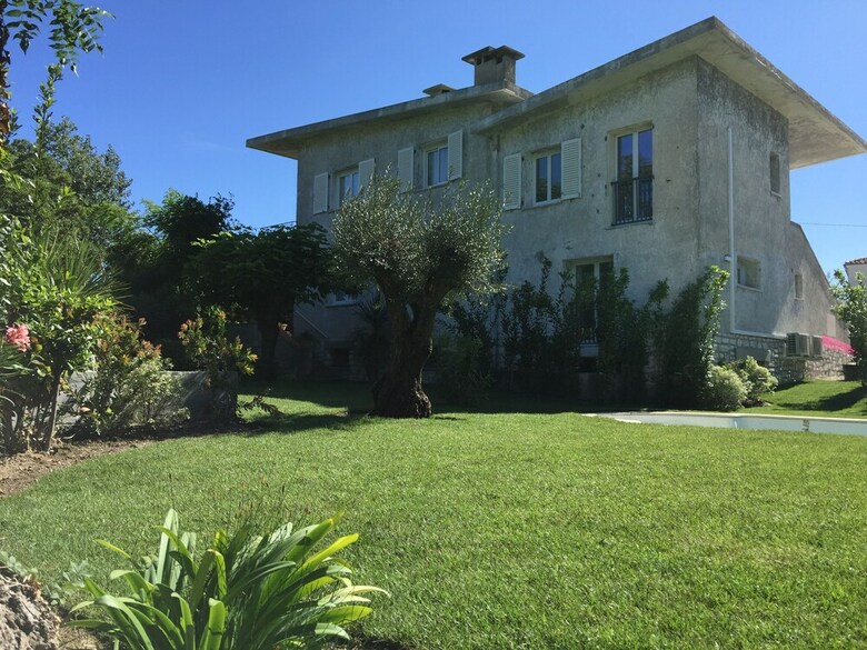 Hotel Villa Louise-rose