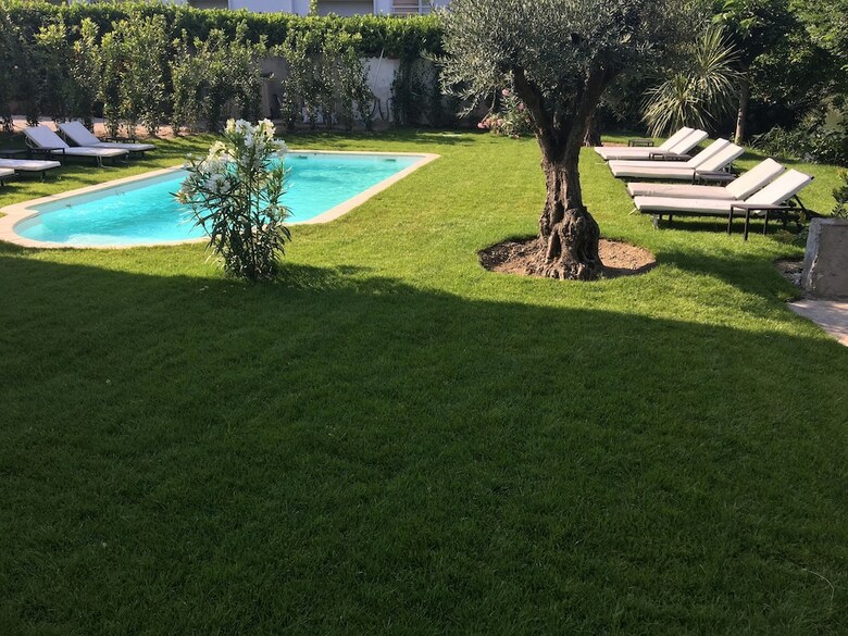 Hotel Villa Louise-rose