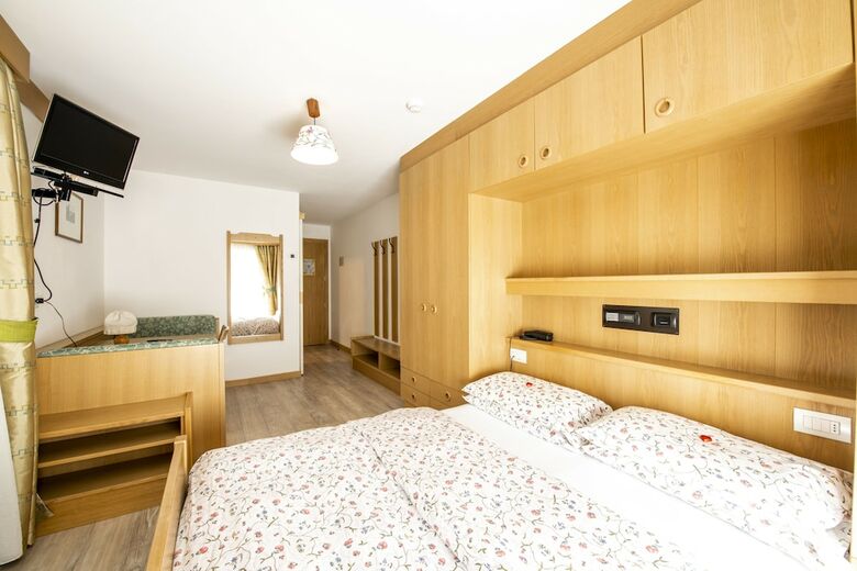 Hotel Alpe