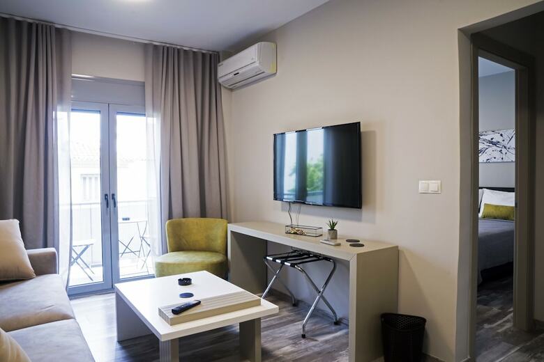 Athens Apartment Near Museum
