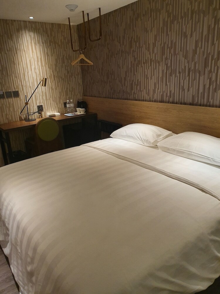 Hotel City Suites Taoyuan Station