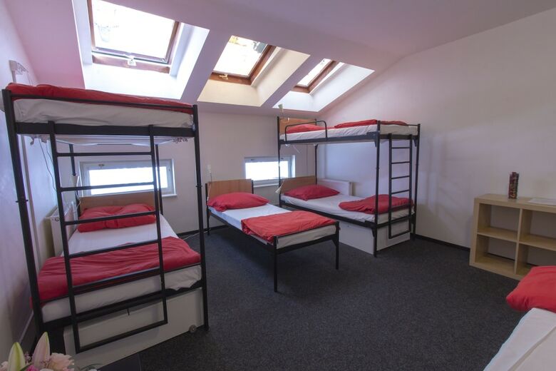 Hostal Hostel And Apartment Blue88