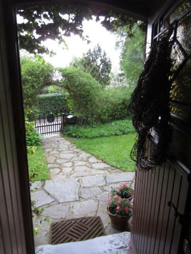 Au Jardin De Mon P�re