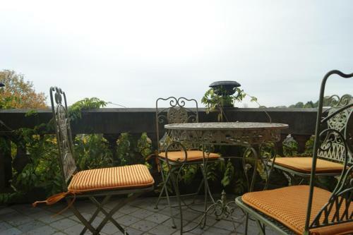 Hostal Chateau Neufays