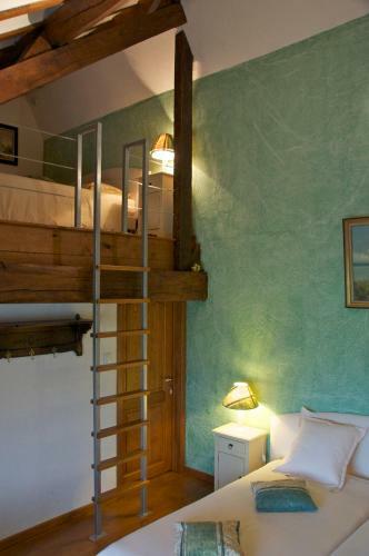 B&B La Rousti�re