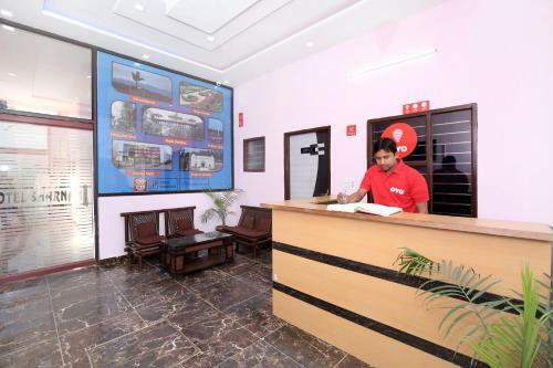 Oyo 11497 Hotel Sharnam