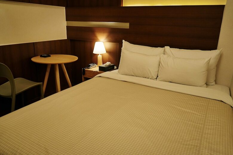 Hotel Urban Stay 103