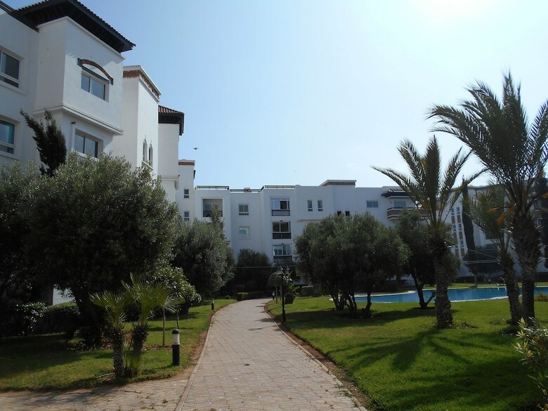 Spacious Apartment With Amazing Sea Views T24316