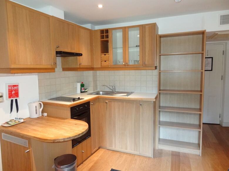 Studios 2 Let Serviced Apartments - Cartwright Gardens