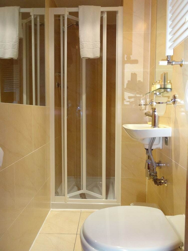 Studios 2 Let Serviced Apartments - Cartwright Gardens