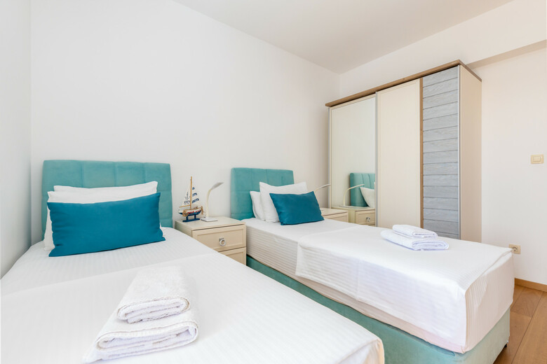Apart Hotel Ms Katunjanin