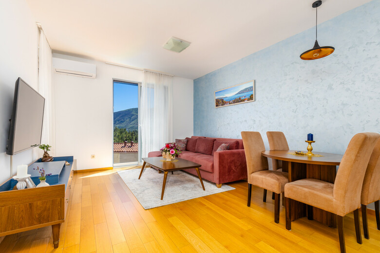 Apart Hotel Ms Katunjanin