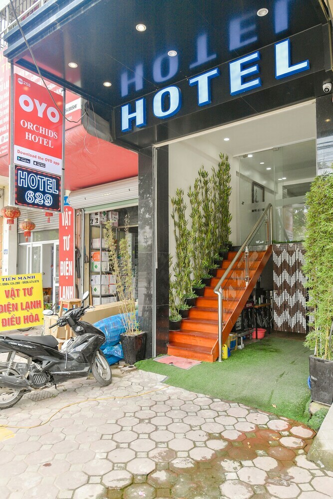 Oyo 258 Orchids 3 Hotel