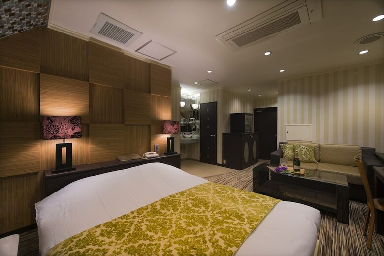 Hotel Linden Oji