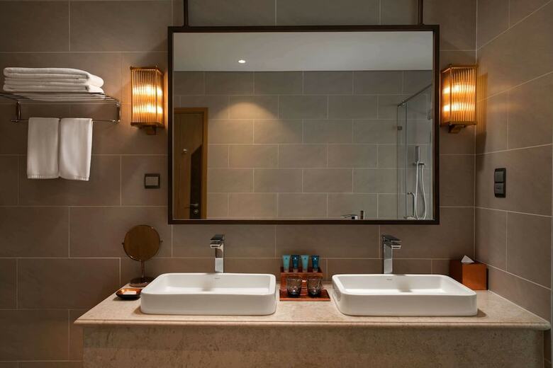 Hotel Wyndham Grand Kn Paradise Cam Ranh