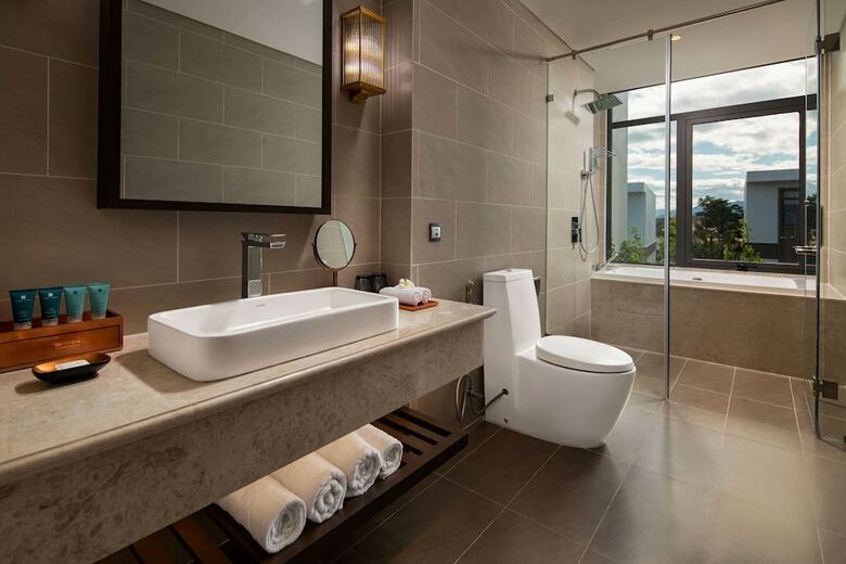 Hotel Wyndham Grand Kn Paradise Cam Ranh