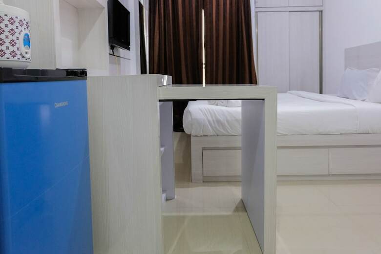 Simple Studio Room At Poris 88 Apartment