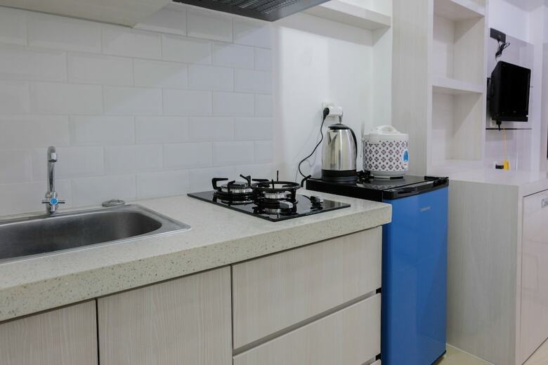 Simple Studio Room At Poris 88 Apartment