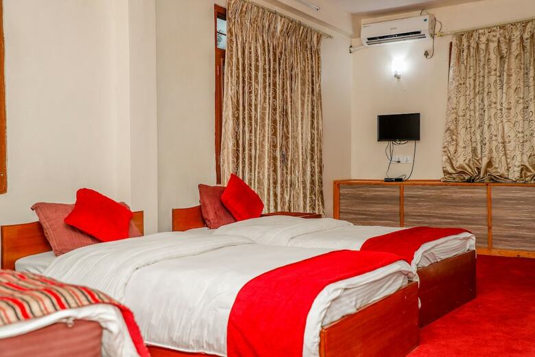 Hotel National Mount View Resort