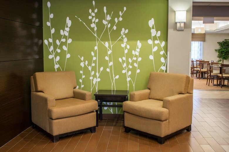 Hotel Sleep Inn And Suites